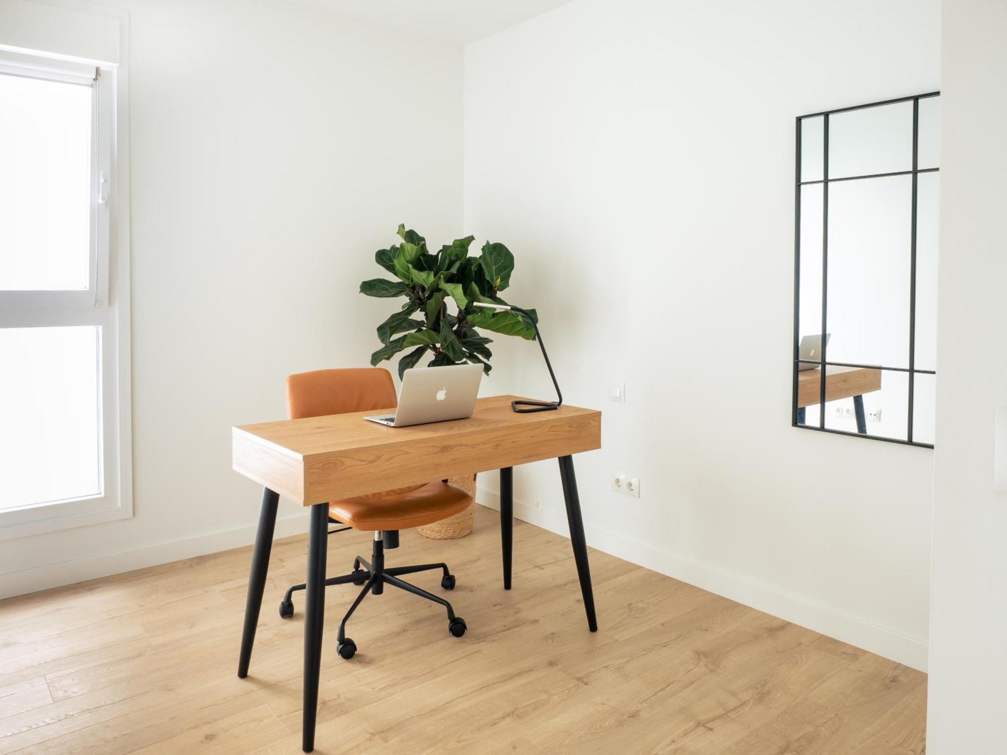 Abora Views, With Terrace, Office And Free Parking For Temporary *